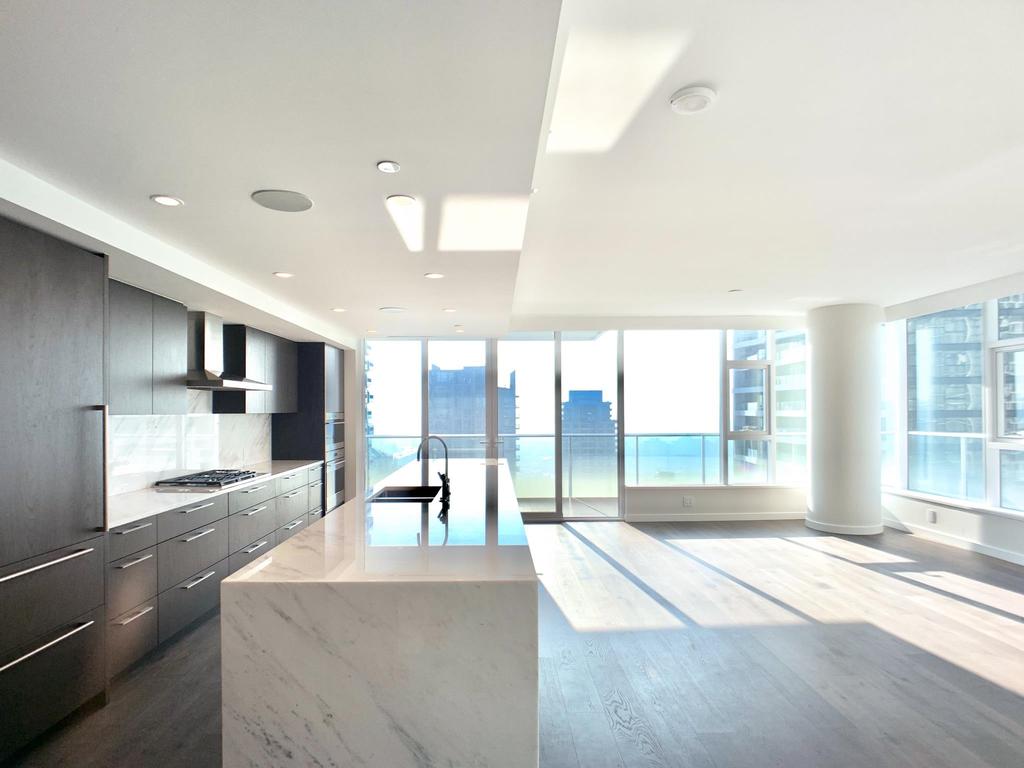 Listing Image for R3027658