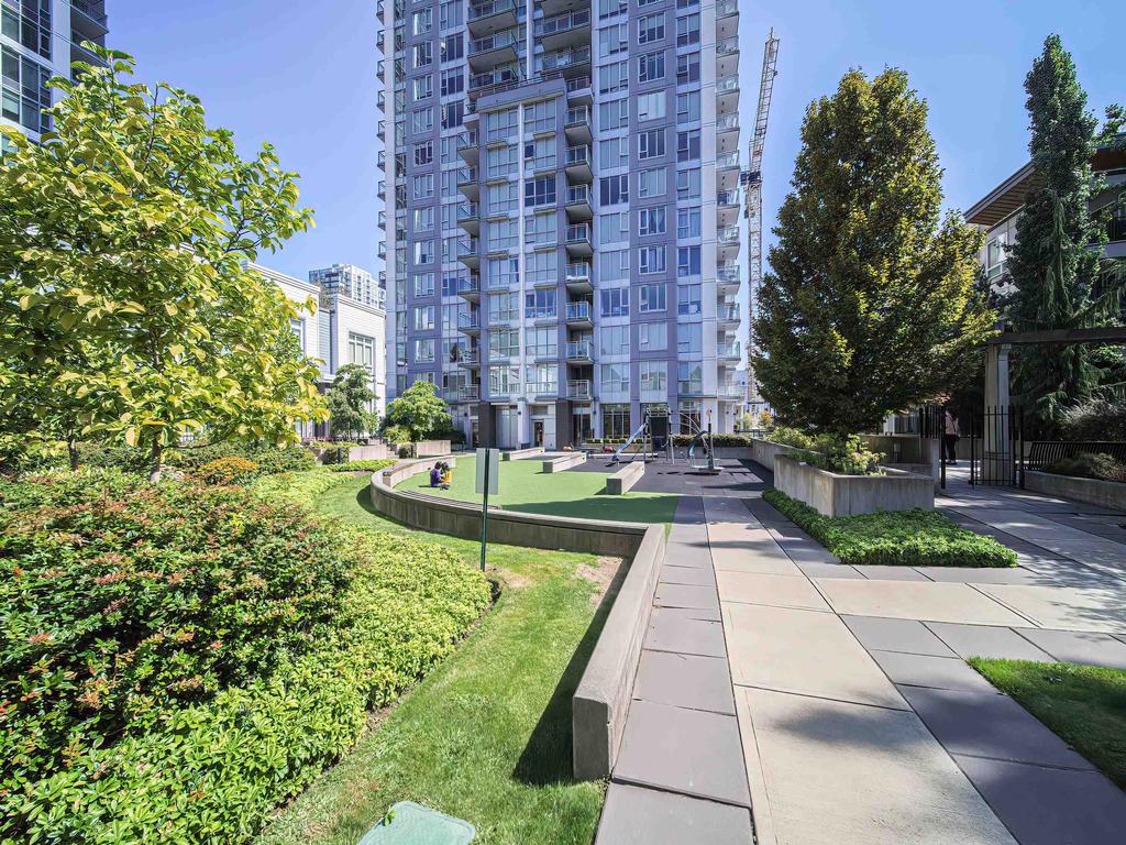 Listing Image for R3029640