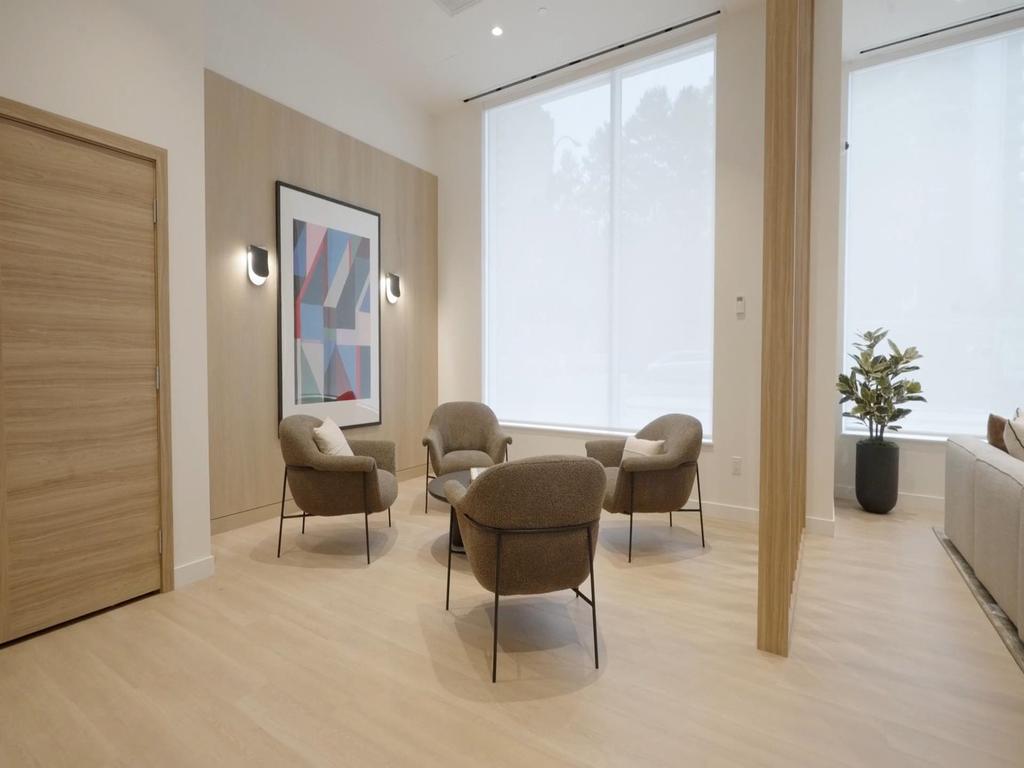 Listing Image for R3030935