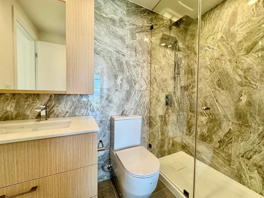 Listing Image for R3030935