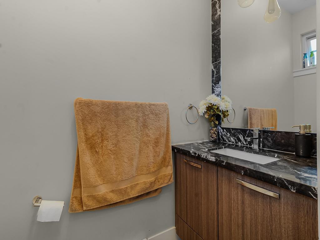 Listing Image for R3030975