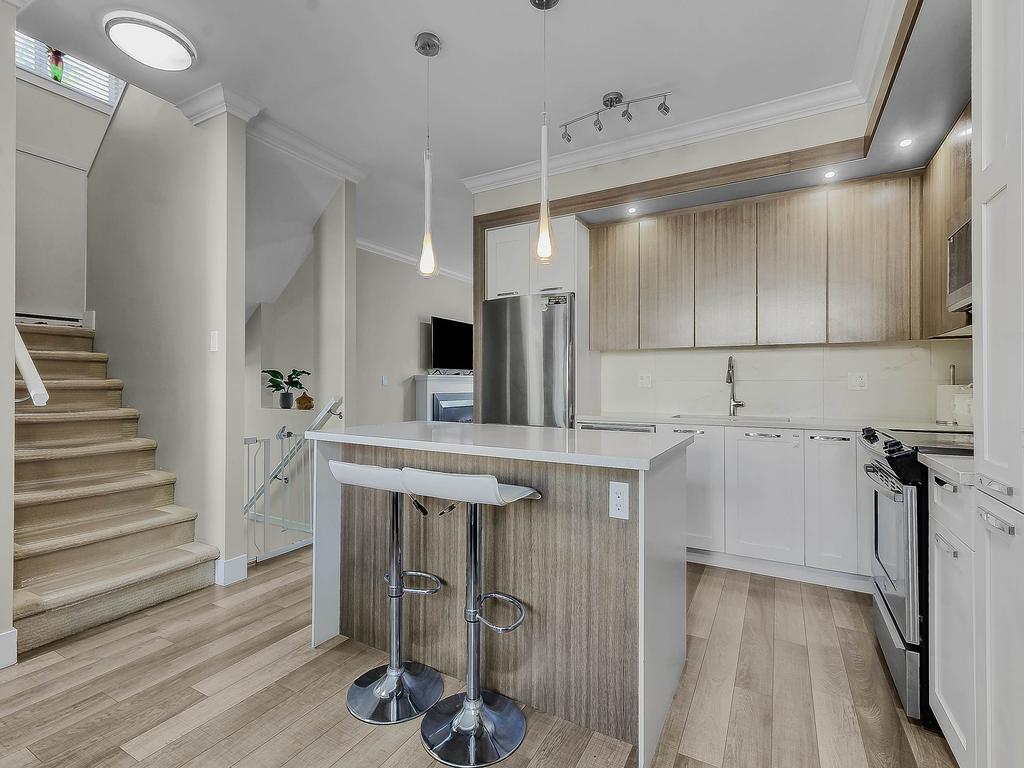 Listing Image for R3030975