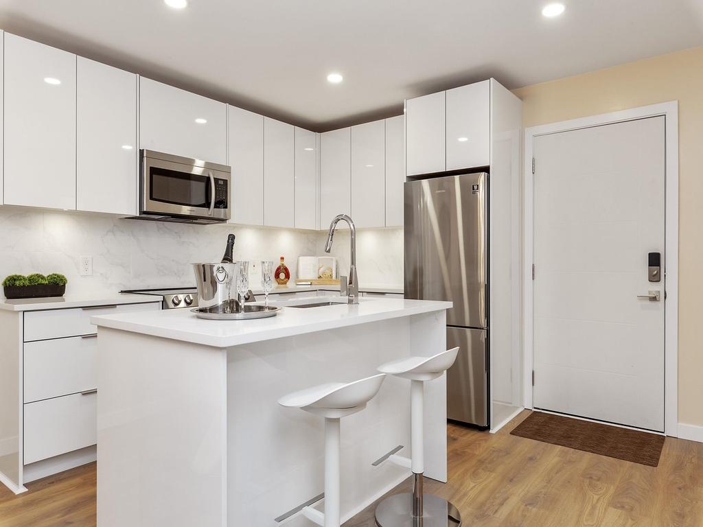 Listing Image for R3032653