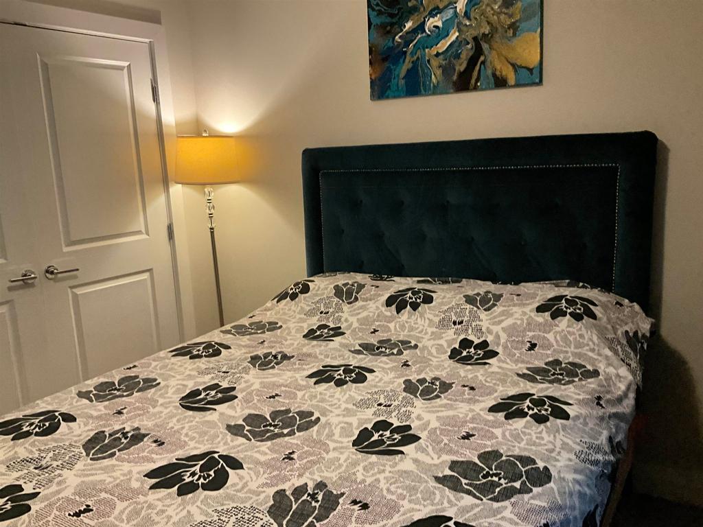 Listing Image for R3032894