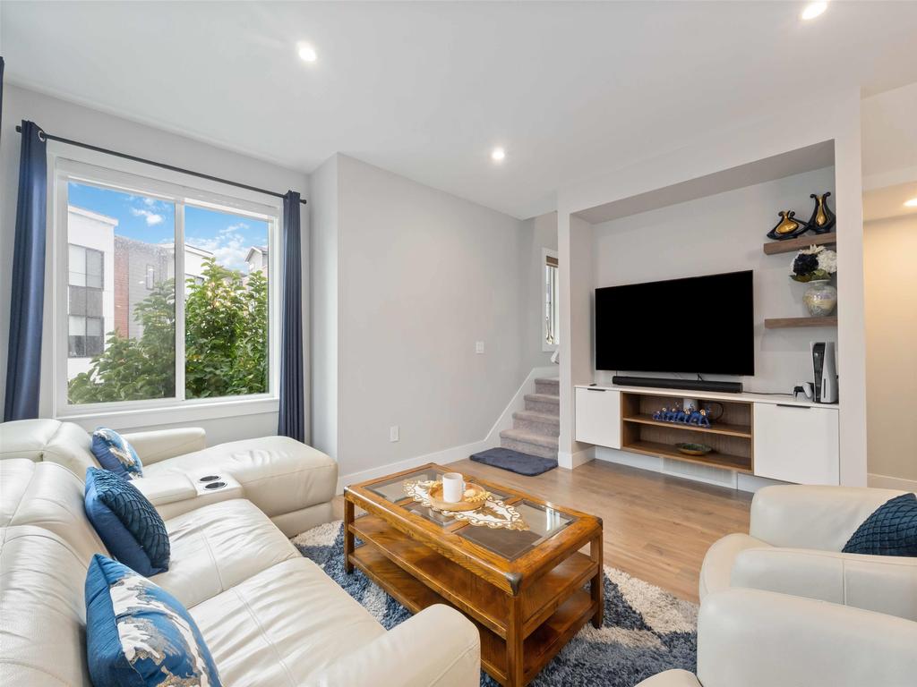 Listing Image for R3034216