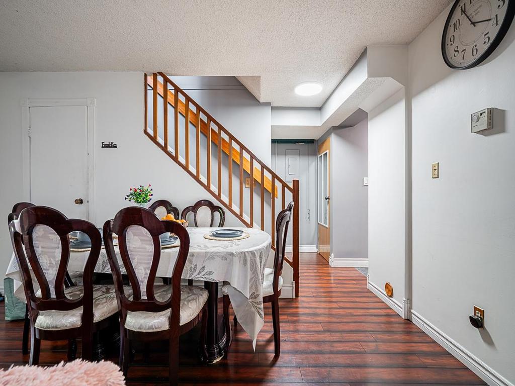 Listing Image for R3034279