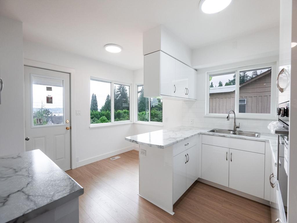 Listing Image for R3035020