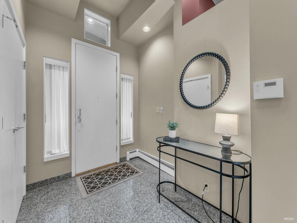 Listing Image for R3035956