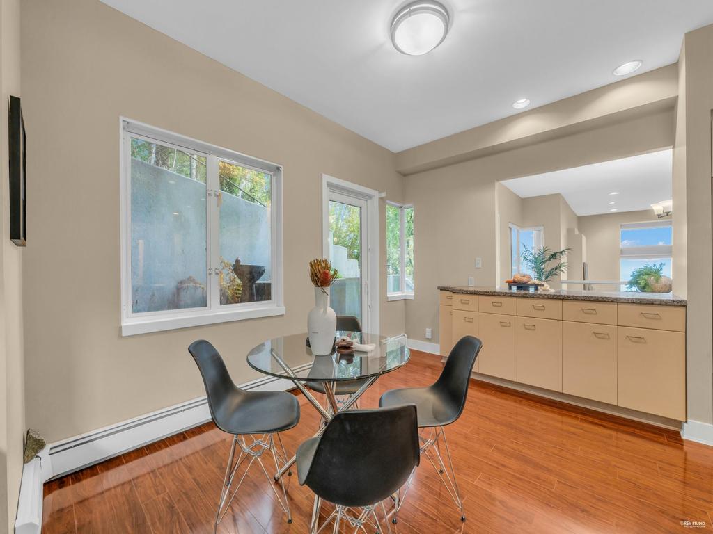 Listing Image for R3035956