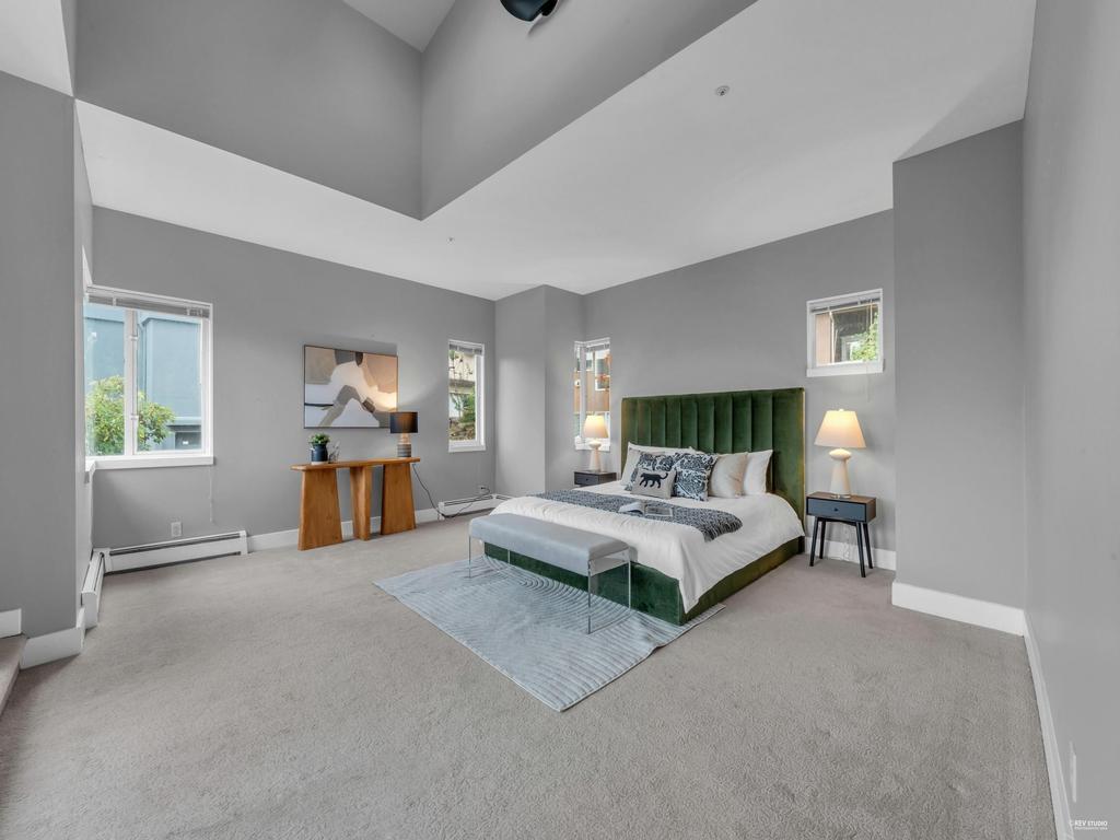 Listing Image for R3035956