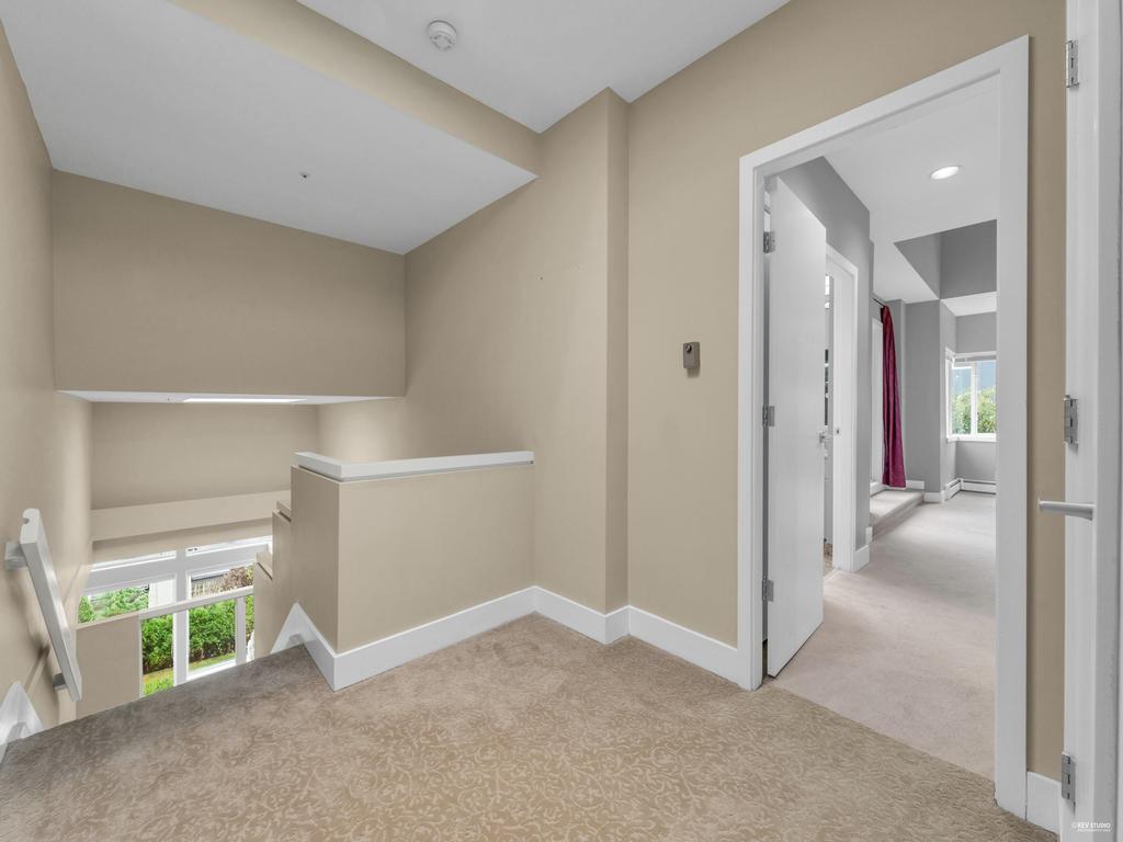 Listing Image for R3035956