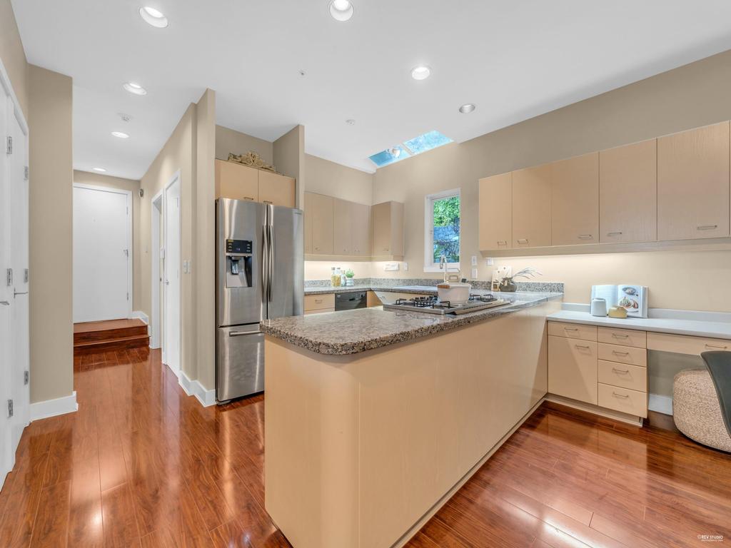 Listing Image for R3035956