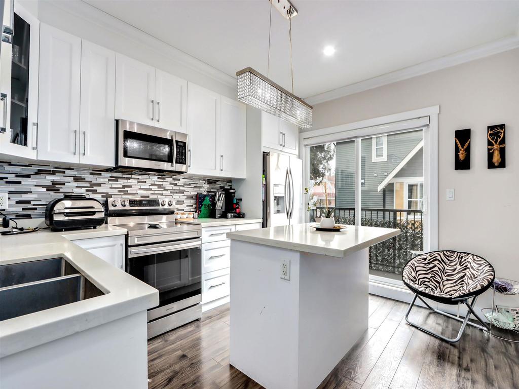 Listing Image for R3035996