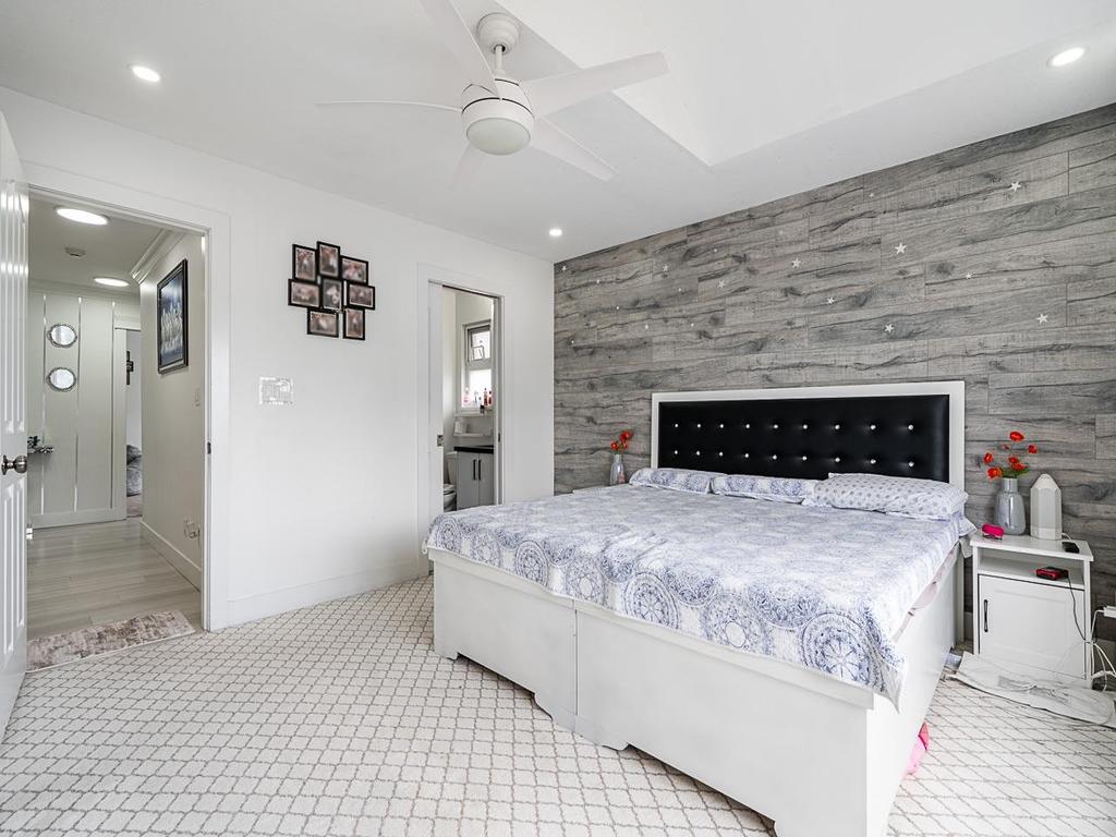 Listing Image for R3036117