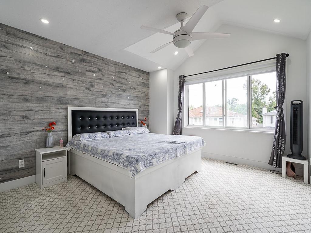 Listing Image for R3036117