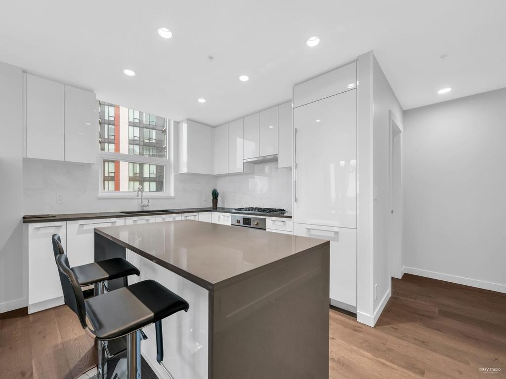 Listing Image for R3036595