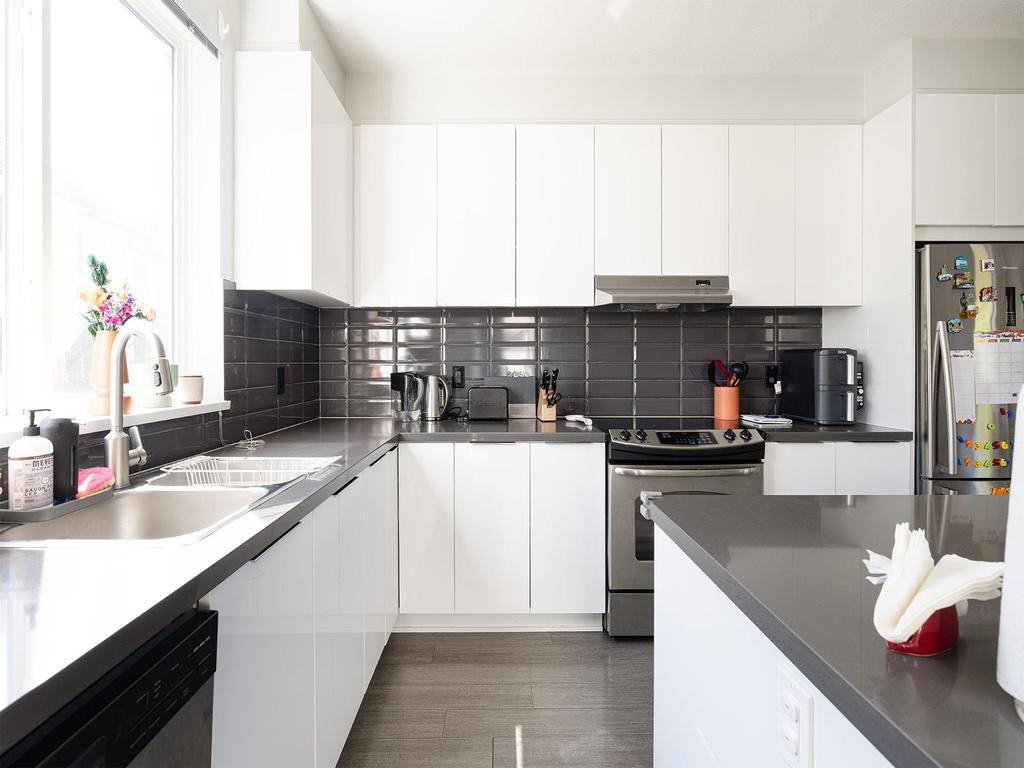 Listing Image for R3036745