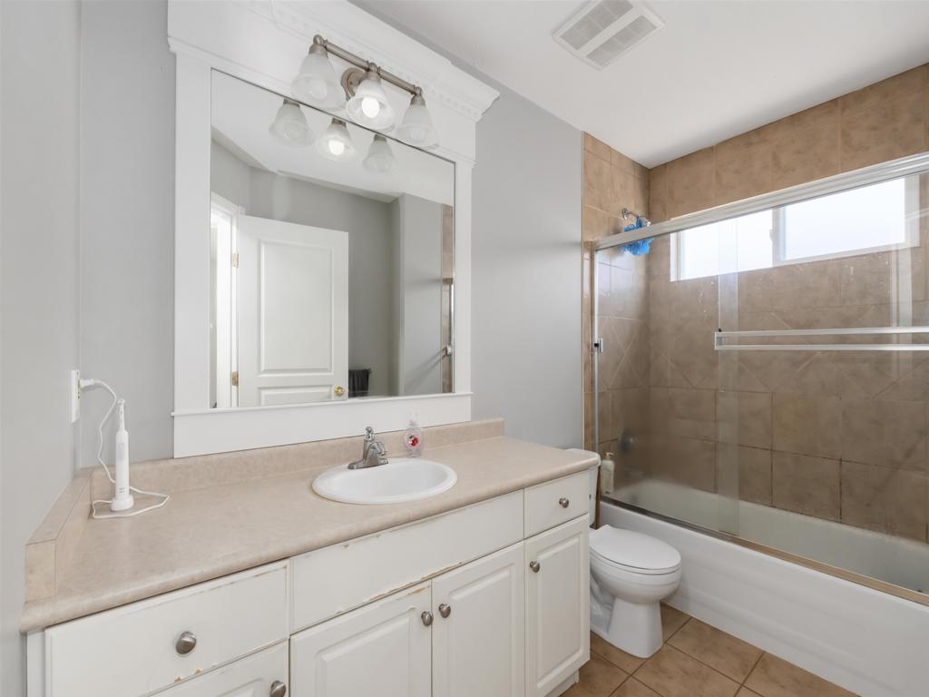 Listing Image for R3036849