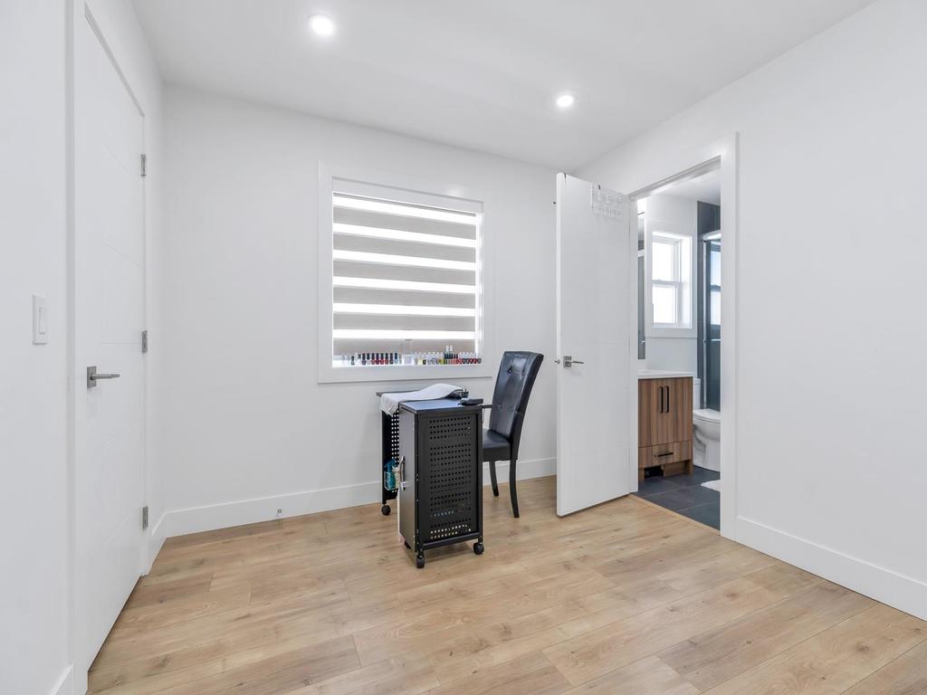 Listing Image for R3037093