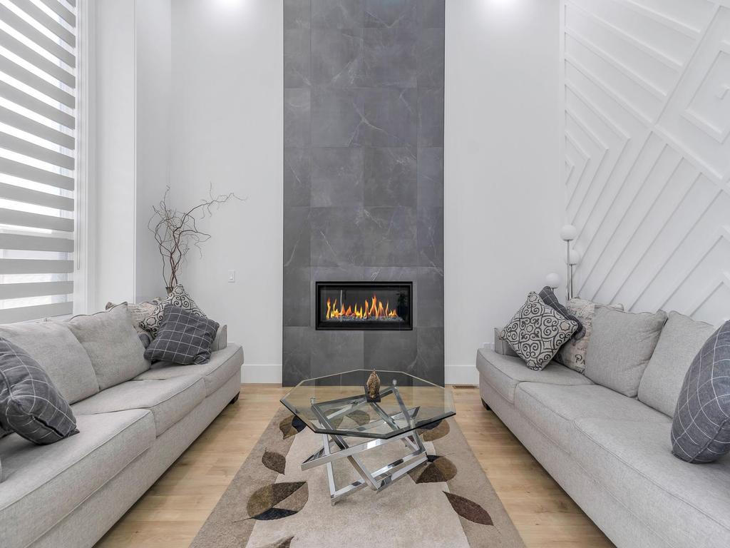 Listing Image for R3037093