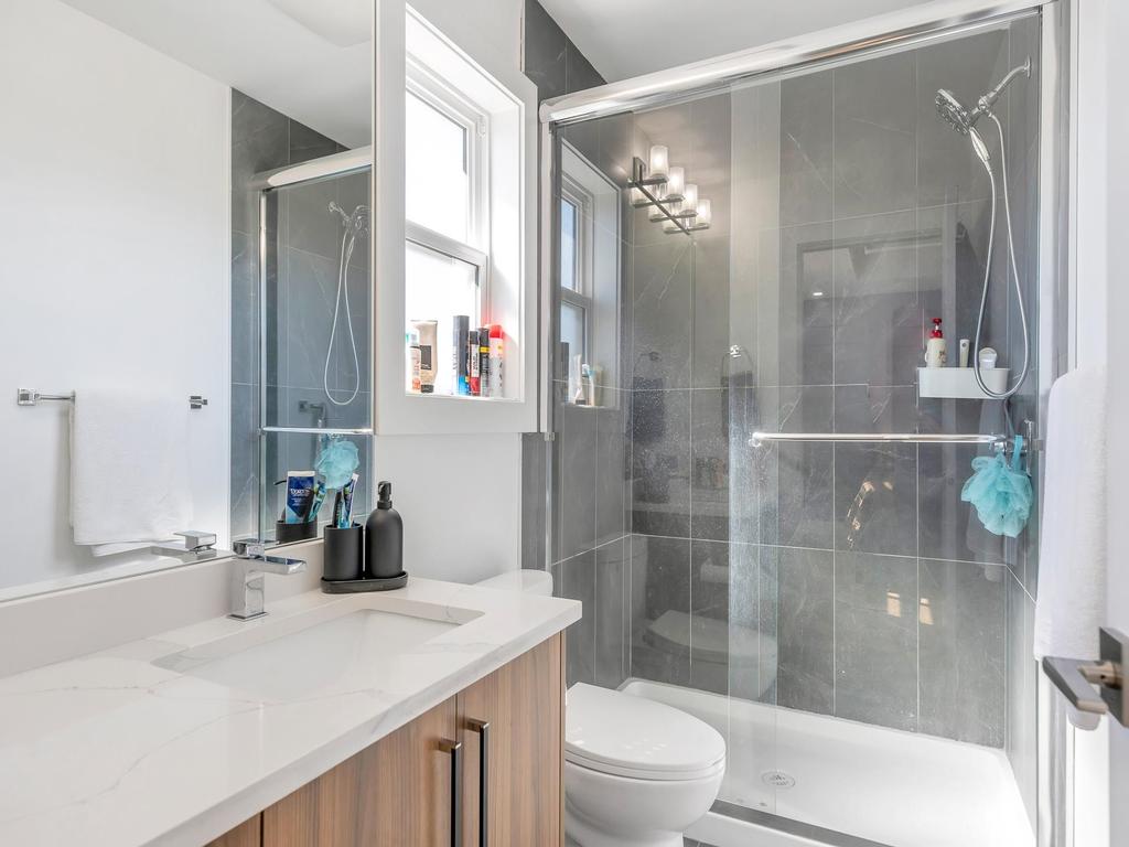 Listing Image for R3037093