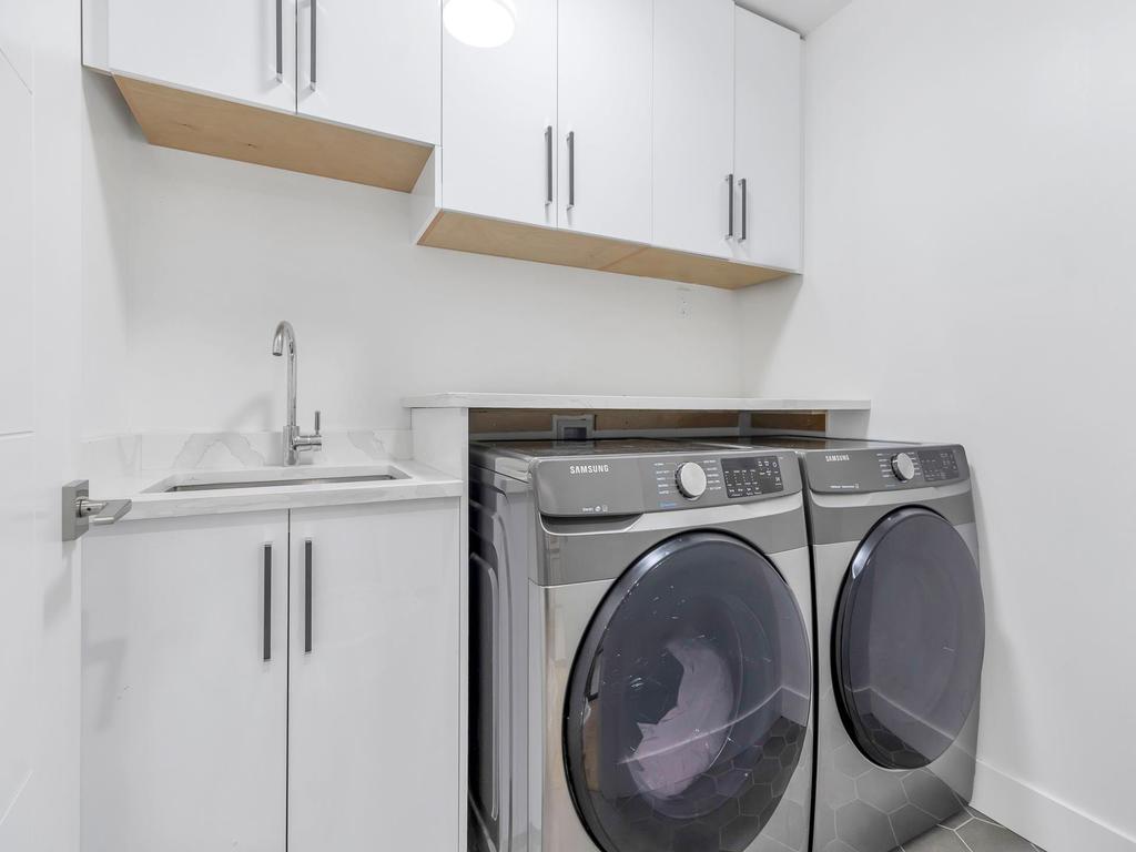 Listing Image for R3037093