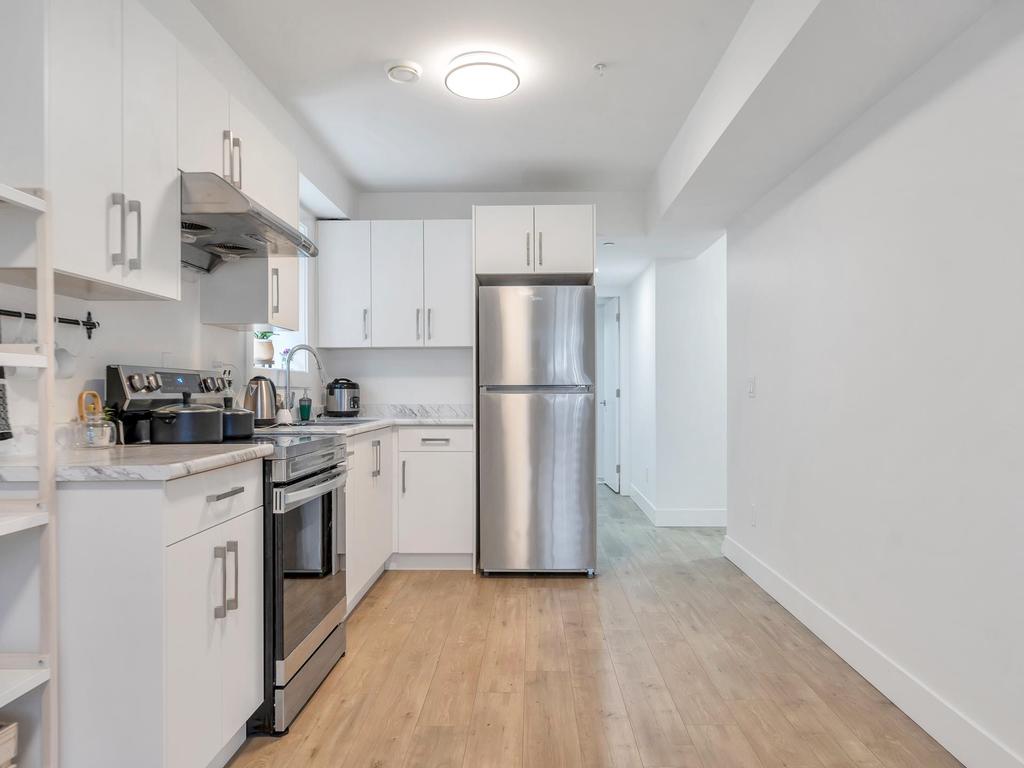 Listing Image for R3037093