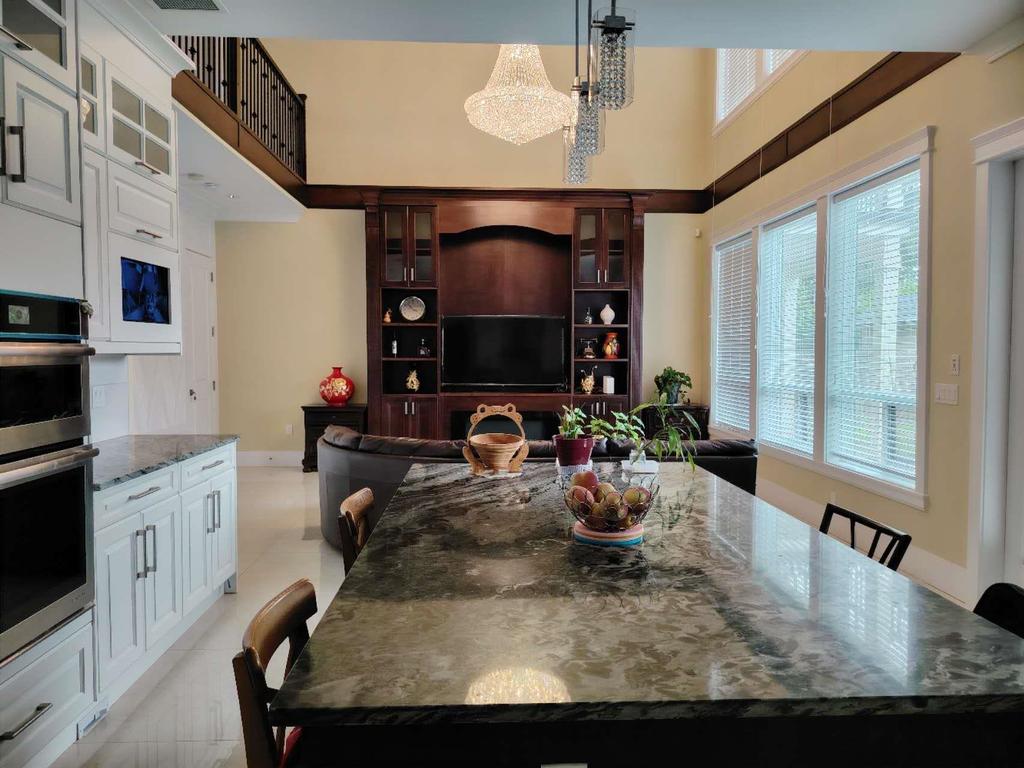 Listing Image for R3038399