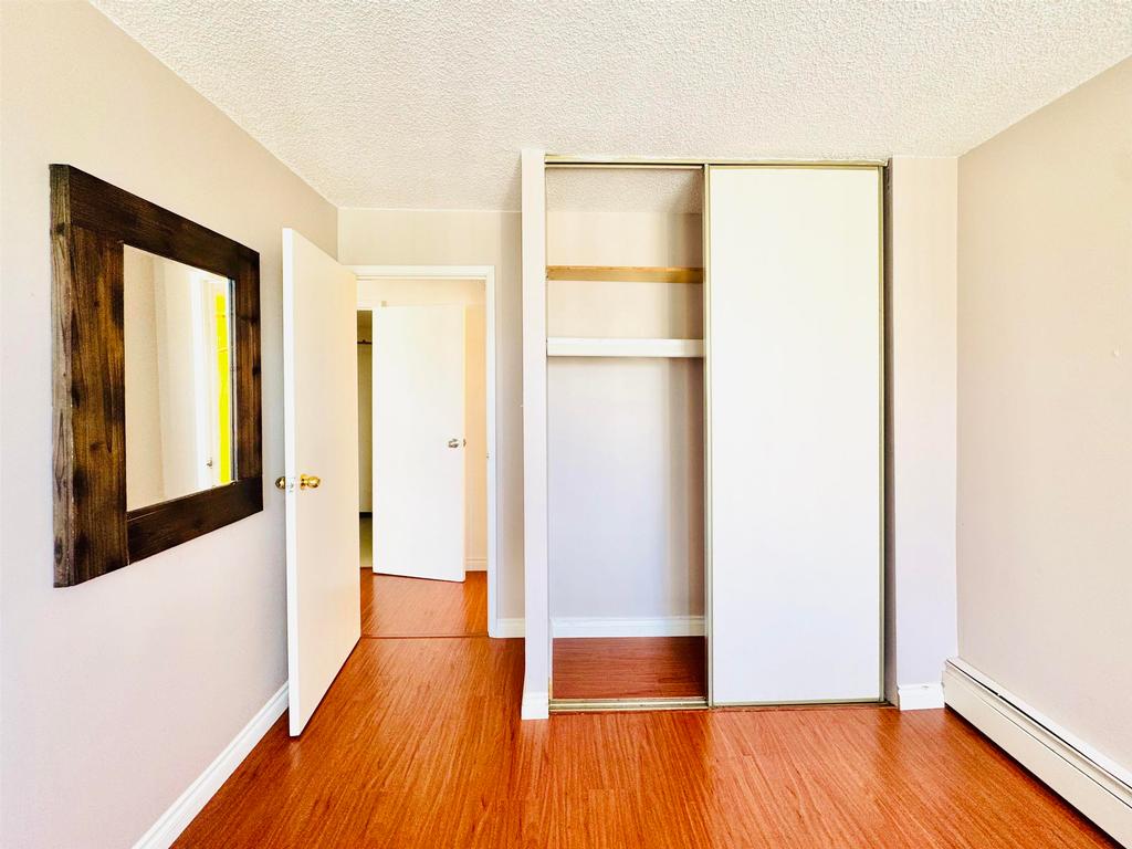 Listing Image for R3039001