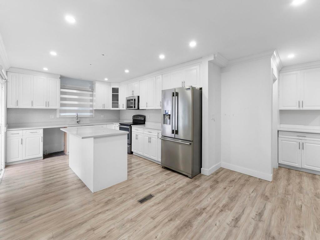 Listing Image for R3039195