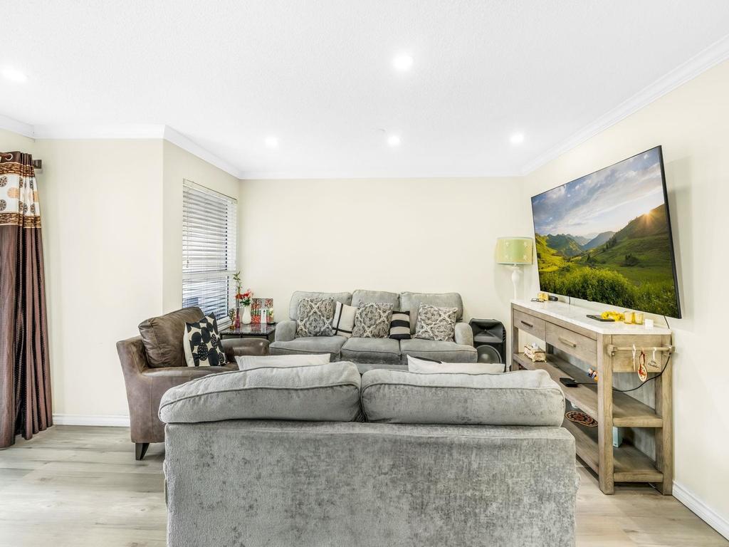 Listing Image for R3039476