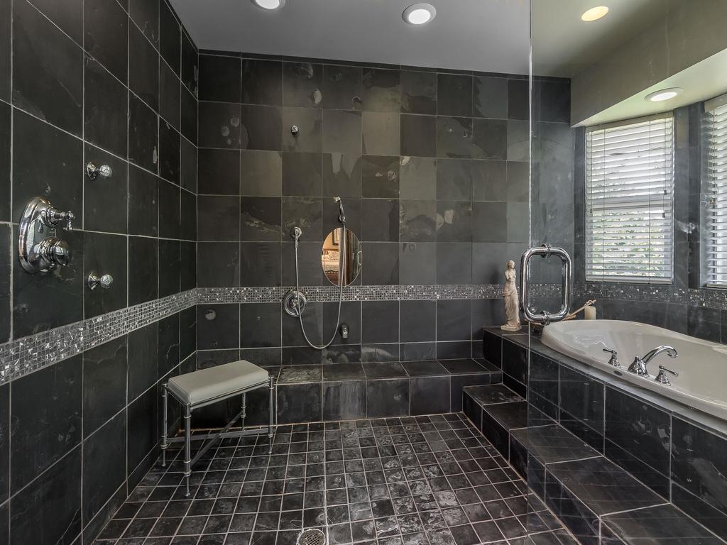 Listing Image for R3039495