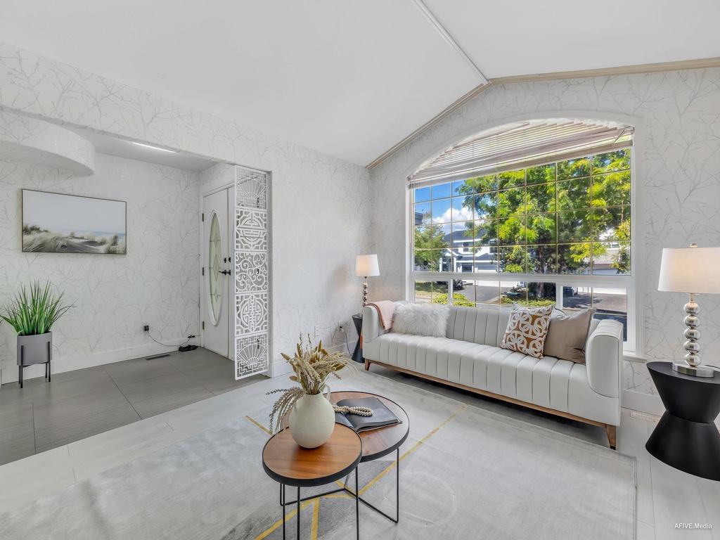 Listing Image for R3039609