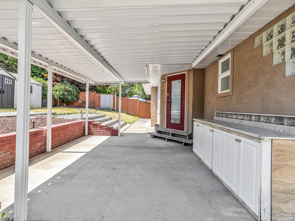 Listing Image for R3039609