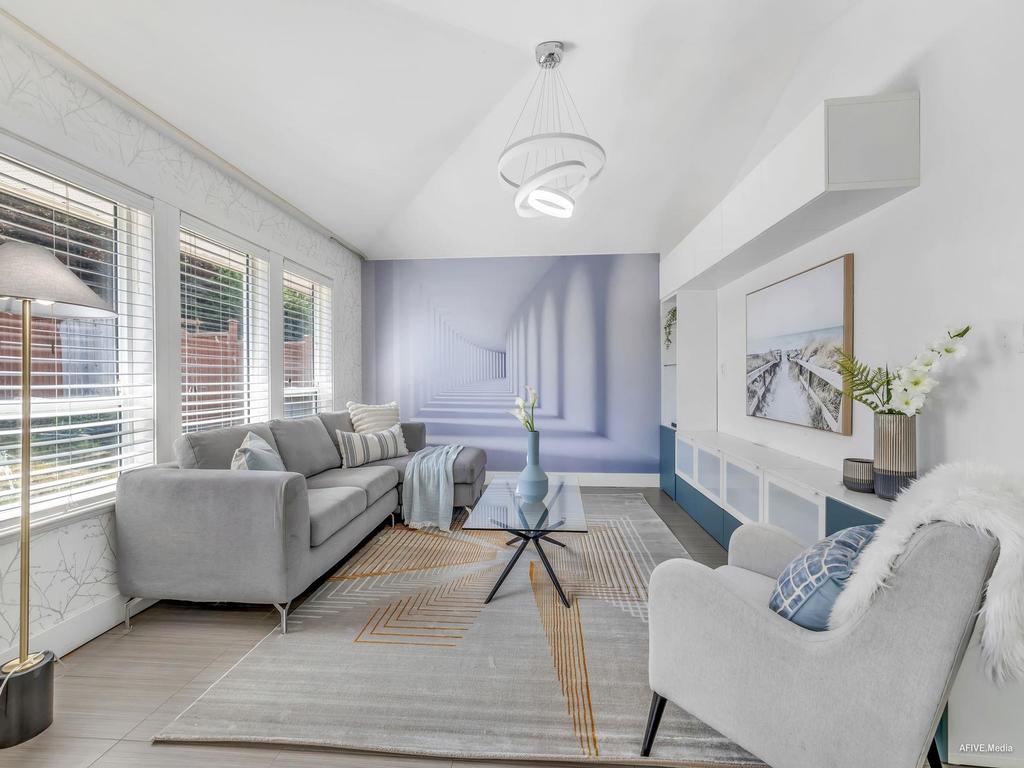 Listing Image for R3039609