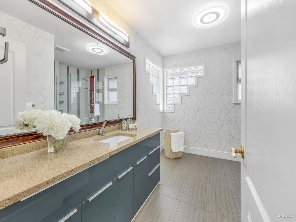 Listing Image for R3039609