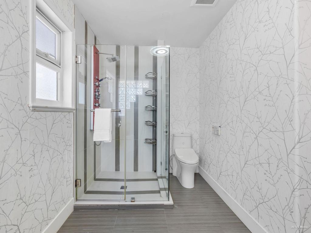 Listing Image for R3039609