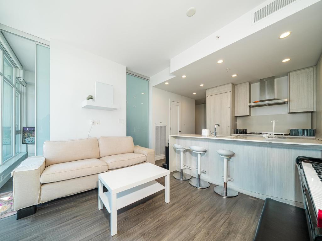 Listing Image for R3039764