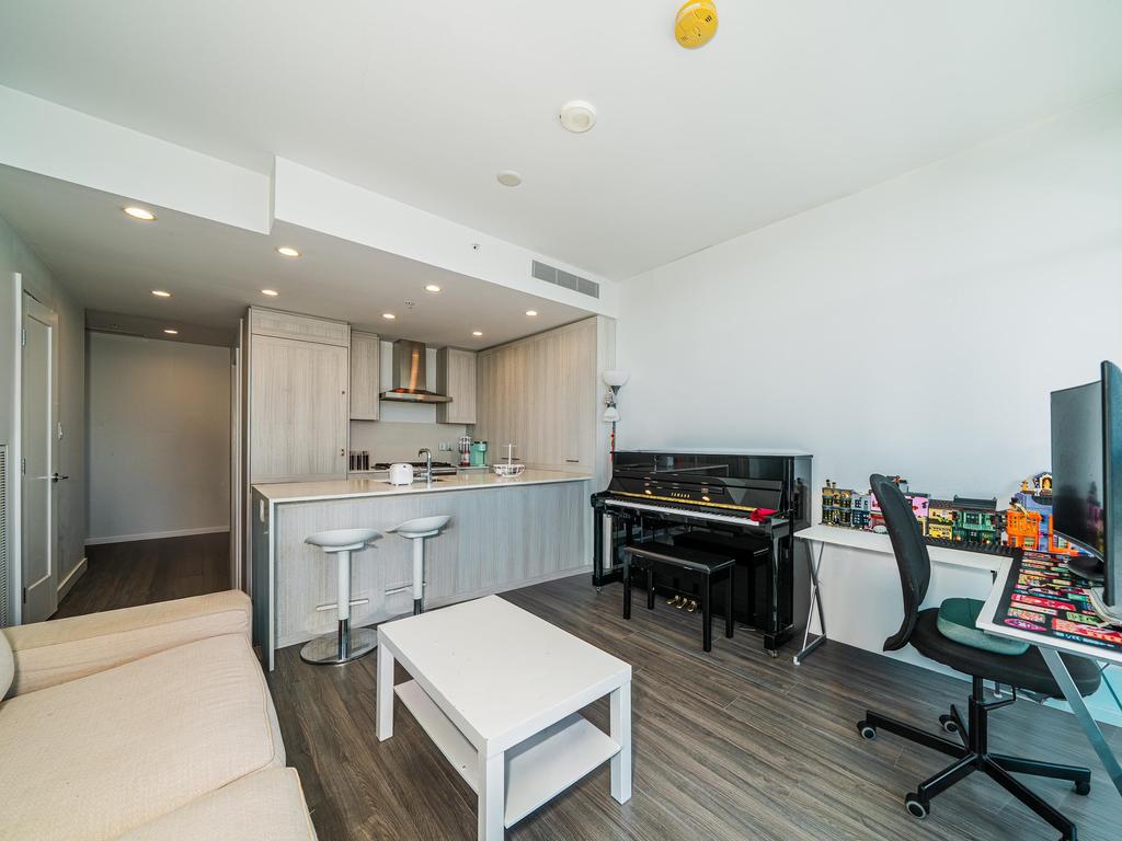 Listing Image for R3039764