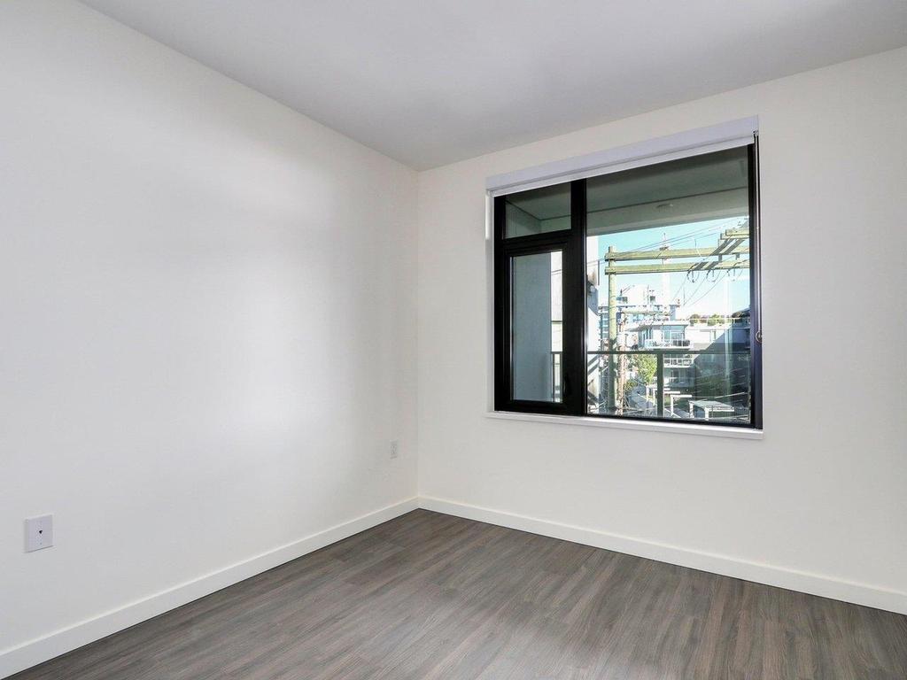 Listing Image for R3039775