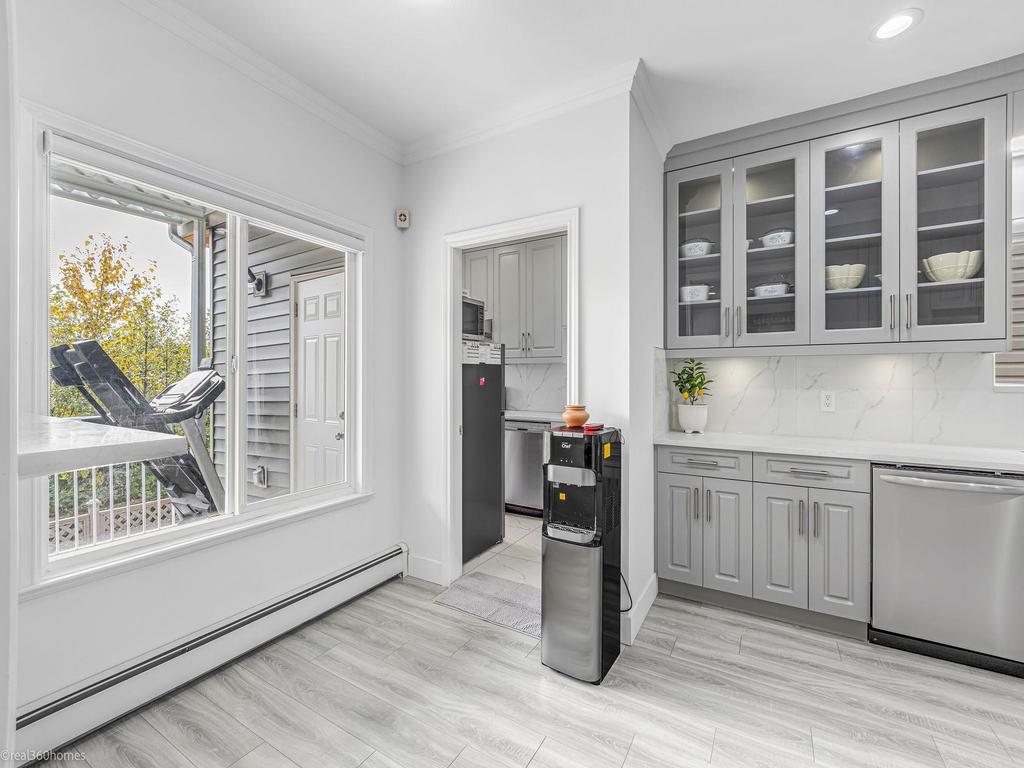 Listing Image for R3040006