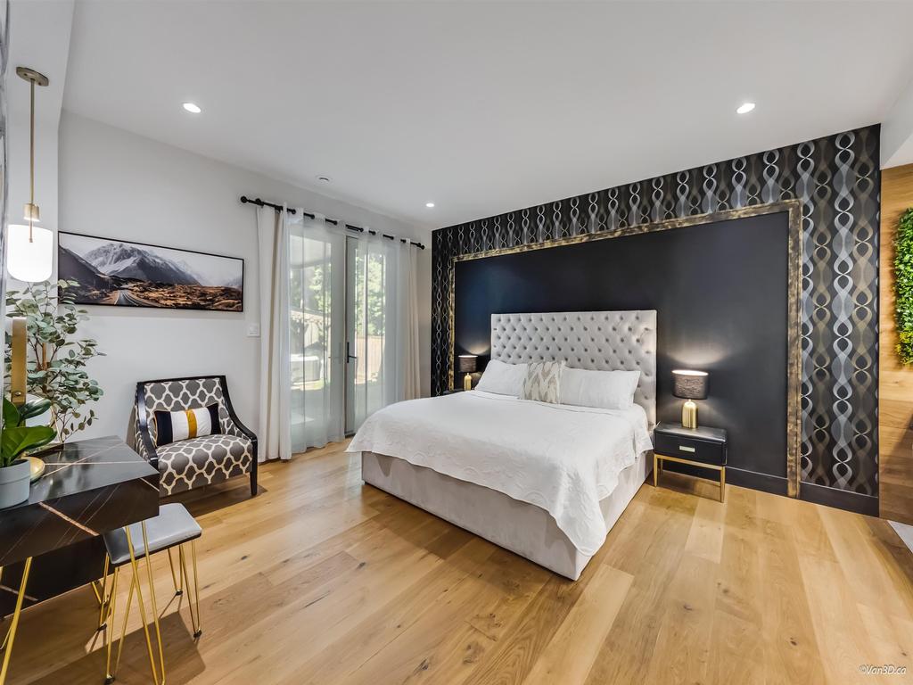 Listing Image for R3040621