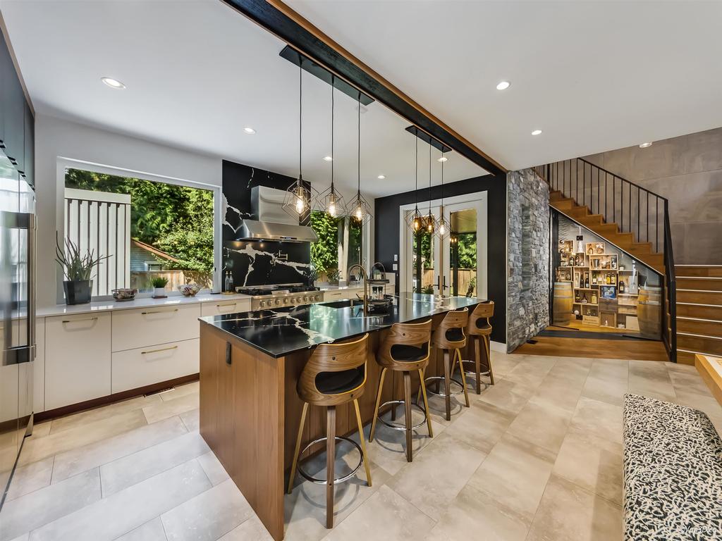 Listing Image for R3040621