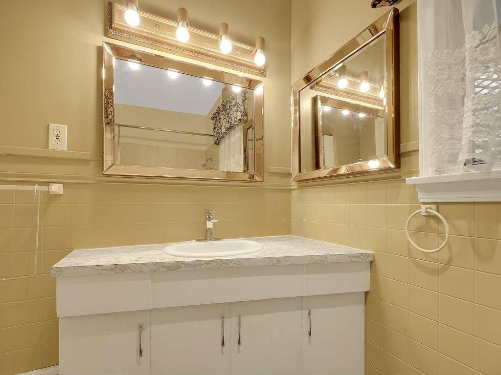 Listing Image for R3040850