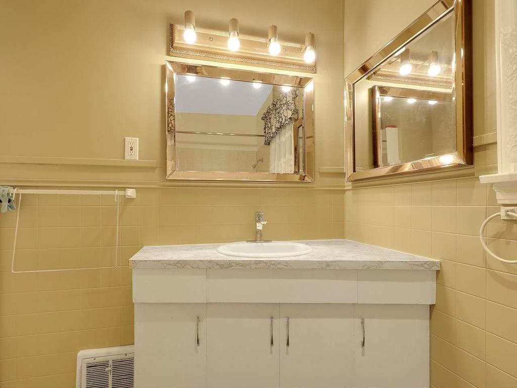 Listing Image for R3040850