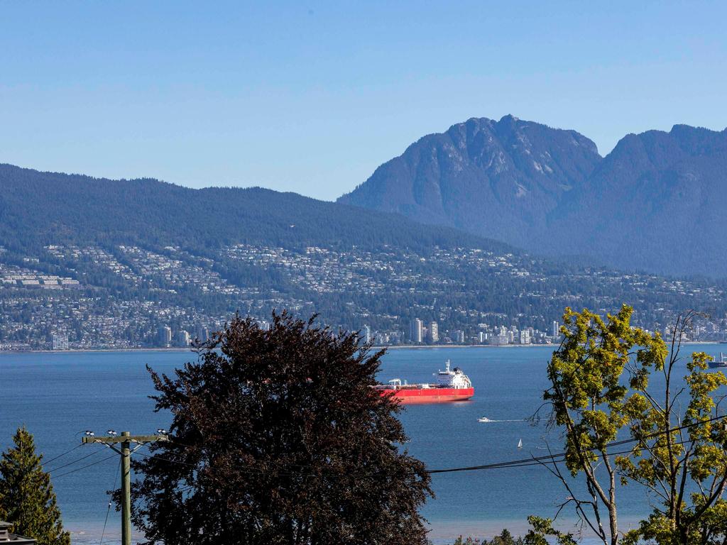 Listing Image for R3040986