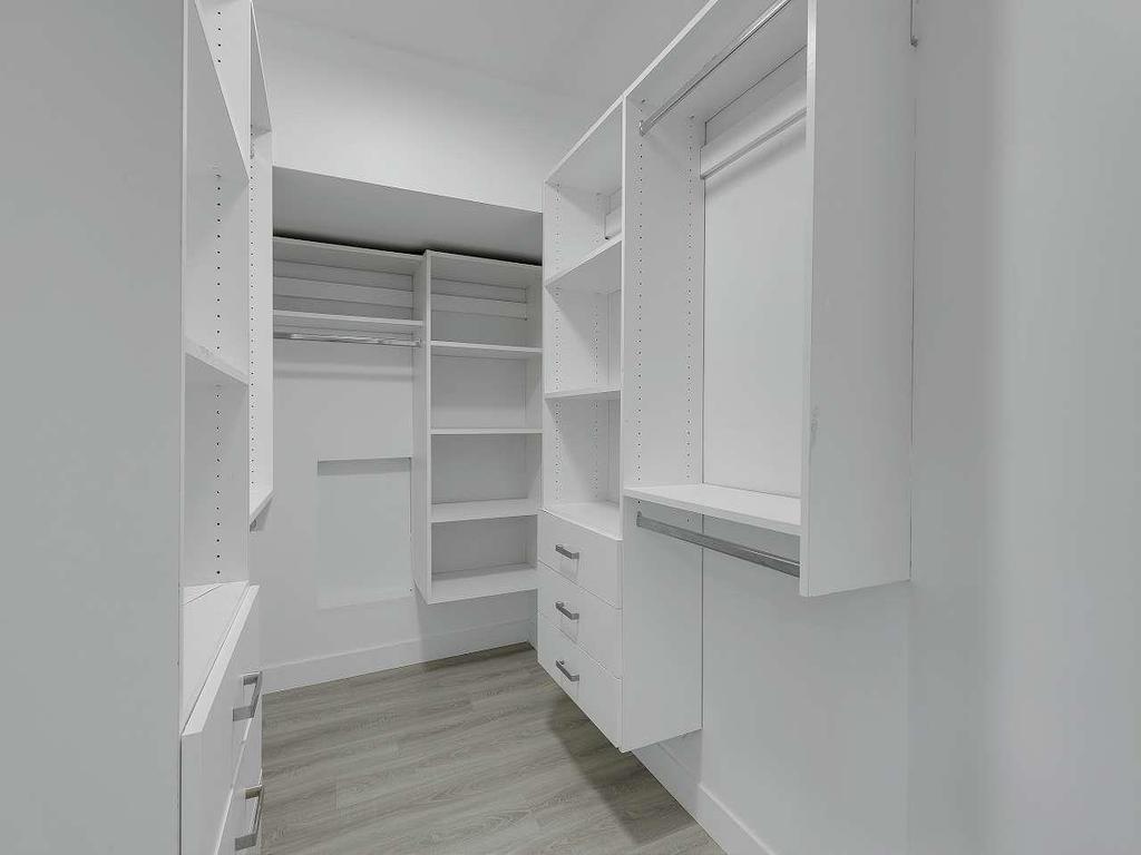 Listing Image for R3041635