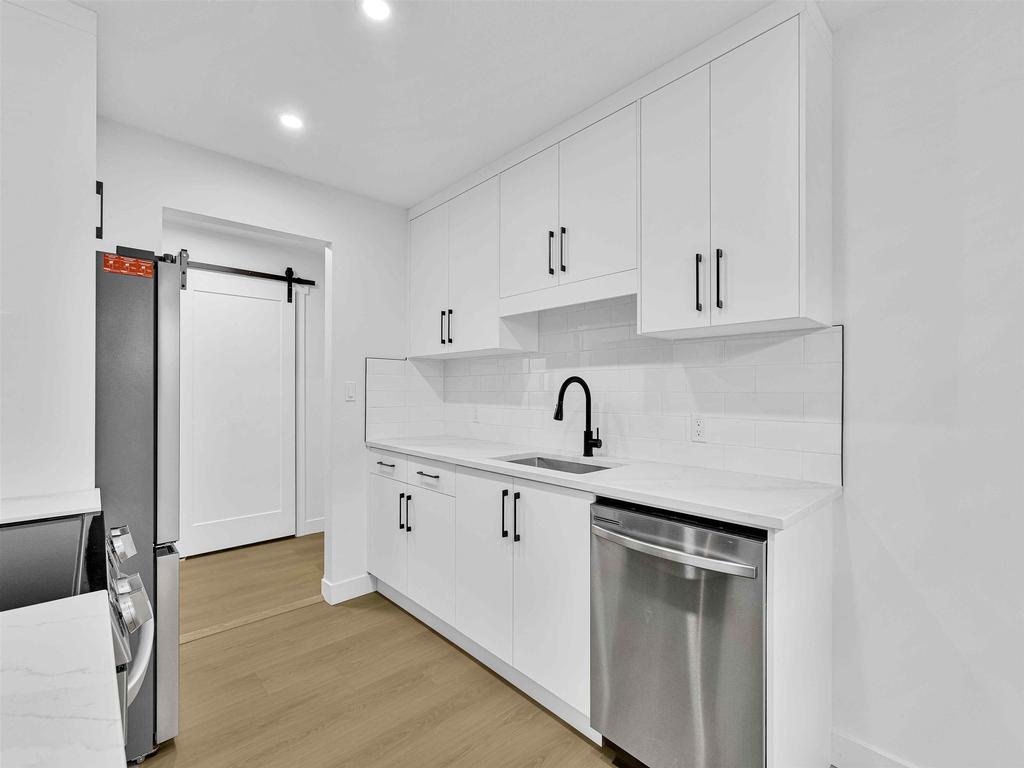 Listing Image for R3041792