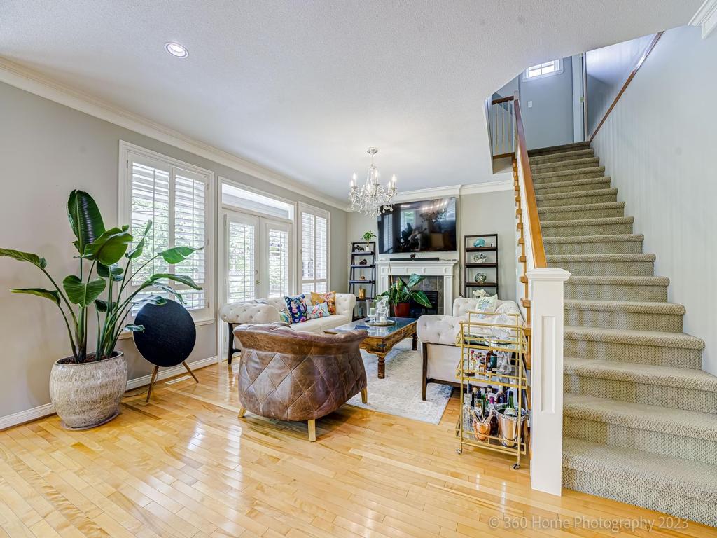 Listing Image for R3041868