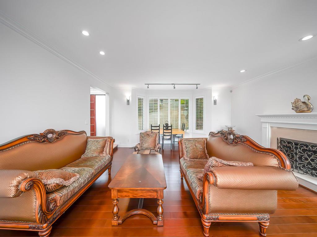 Listing Image for R3042153